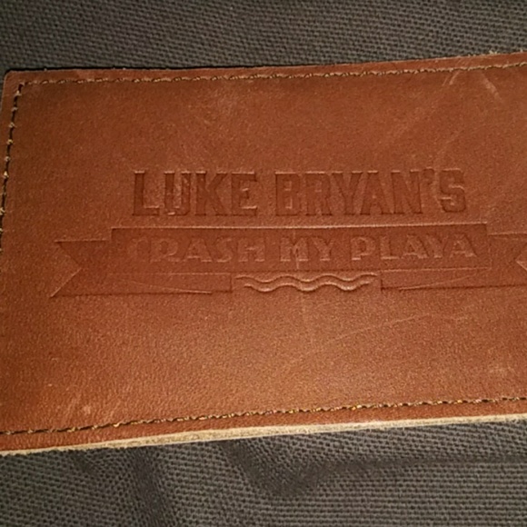 Backpack - Picture 1 of 4